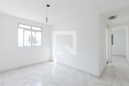 Apartamento à venda com 2 quartos, 45m² em Vila Jacuí, São Paulo