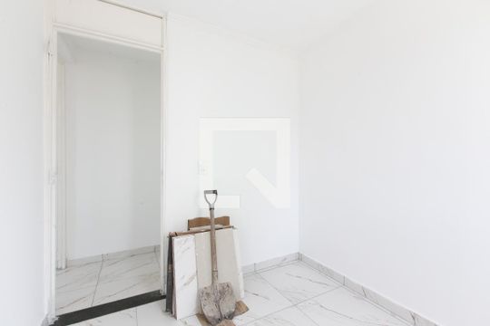 Quarto 1  de apartamento à venda com 2 quartos, 45m² em Vila Jacuí, São Paulo