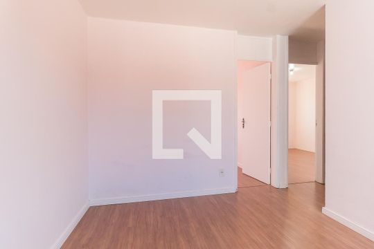 Apartamento para alugar com 2 quartos, 49m² em Jardim Itamarati, Poá