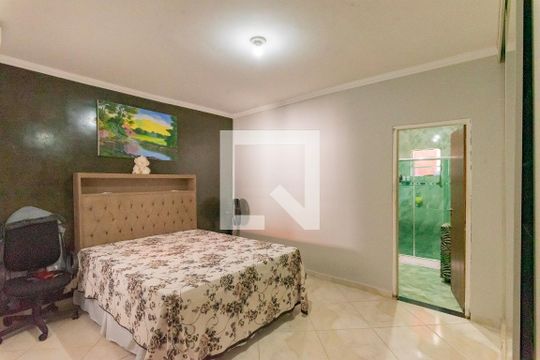 Suíte  de casa à venda com 2 quartos, 250m² em Vila Lemos, Campinas