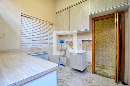 Área de Serviço de casa à venda com 2 quartos, 150m² em Parque Oratorio, Santo André