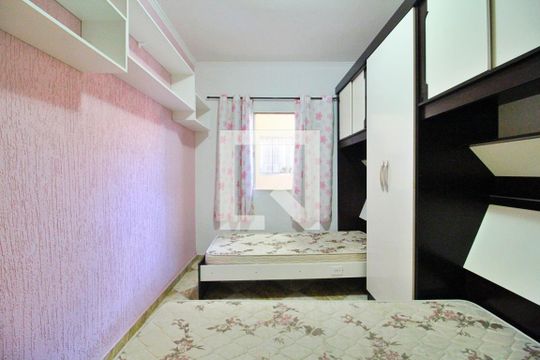 Quarto 2 de casa à venda com 2 quartos, 150m² em Parque Oratorio, Santo André