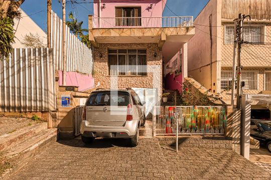 Fachada da Casa de casa à venda com 3 quartos, 250m² em Jardim Gumercindo, Guarulhos