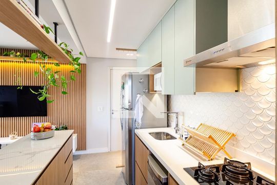 Cozinha de apartamento à venda com 2 quartos, 68m² em Vila Mascote, São Paulo