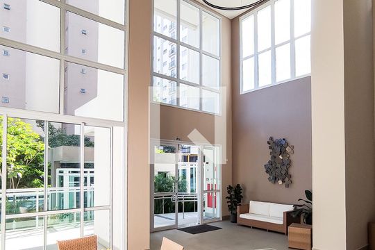 Hall de Entrada de apartamento à venda com 2 quartos, 68m² em Vila Mascote, São Paulo