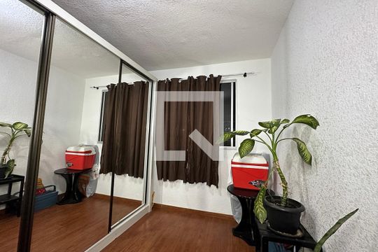 Quarto  1 de apartamento para alugar com 2 quartos, 50m² em Santos Dumont, São Leopoldo