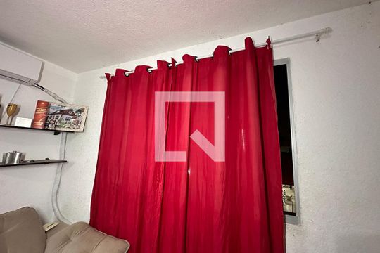 Janela da Sala de apartamento para alugar com 2 quartos, 50m² em Santos Dumont, São Leopoldo