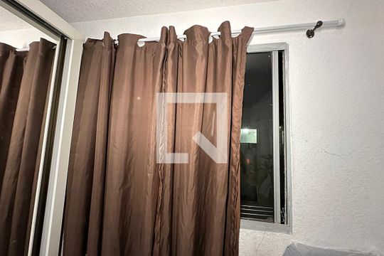 Janela do Quarto  1 de apartamento para alugar com 2 quartos, 50m² em Santos Dumont, São Leopoldo