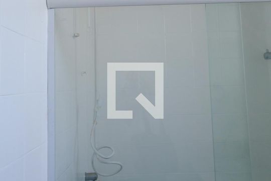 Banheiro da Suíte de apartamento para alugar com 3 quartos, 120m² em Vitória, Salvador