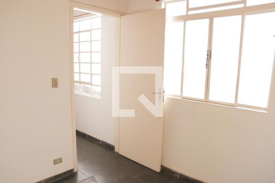 Quarto 3  de casa para alugar com 3 quartos, 180m² em Centro, Embu das Artes