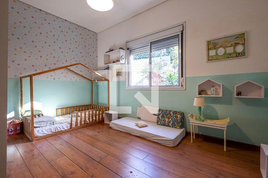 Suíte Americana 1 de casa à venda com 3 quartos, 200m² em Sumaré, São Paulo