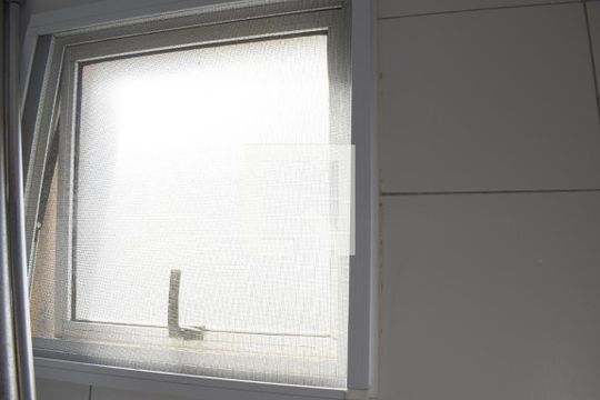 Banheiro da suíte de apartamento para alugar com 3 quartos, 99m² em Uberaba, Curitiba