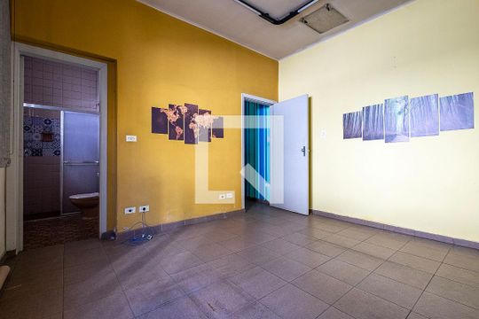 Suíte de casa à venda com 3 quartos, 220m² em Pinheiros, São Paulo