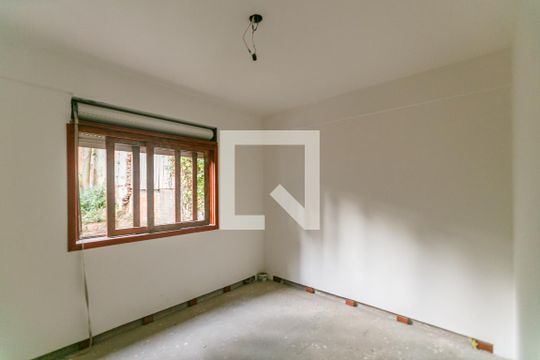 Quarto de apartamento para alugar com 1 quarto, 150m² em Medianeira, Porto Alegre