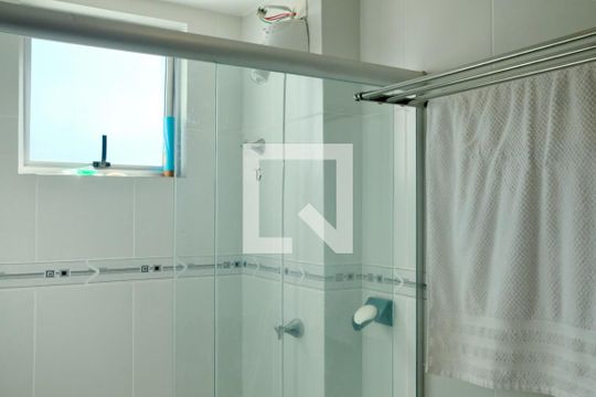 Banheiro de apartamento para alugar com 3 quartos, 78m² em Sagrada Família, Belo Horizonte