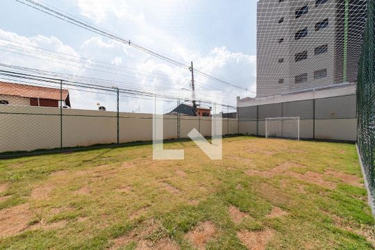 Campo de Futebol de apartamento para alugar com 2 quartos, 44m² em Vila Nossa Senhora das Vitórias, Mauá