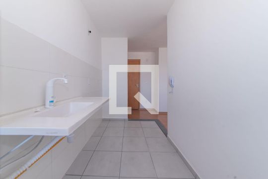 Cozinha de apartamento para alugar com 2 quartos, 44m² em Vila Nossa Senhora das Vitórias, Mauá