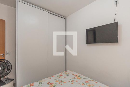 Quarto 1 de apartamento à venda com 2 quartos, 48m² em Humaitá, Porto Alegre