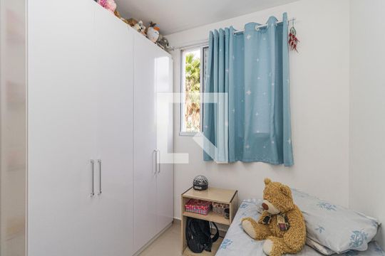 Quarto 2 de apartamento à venda com 2 quartos, 48m² em Humaitá, Porto Alegre