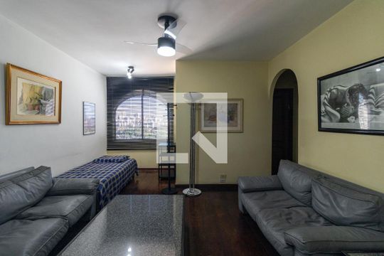Apartamento para alugar com 2 quartos, 89m² em Vila Olímpia, São Paulo