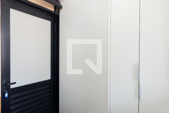 Área de serviço de apartamento para alugar com 1 quarto, 49m² em Pinheiros, São Paulo