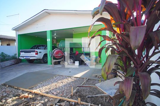 Fachada de casa à venda com 3 quartos, 133m² em Campina, São Leopoldo
