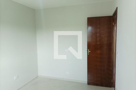 Quarto 1 de apartamento para alugar com 1 quarto, 45m² em Parque São Rafael, São Paulo