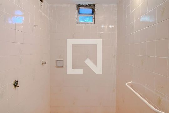 Banheiro 2 de casa para alugar com 2 quartos, 138m² em Vila Oratório, São Paulo