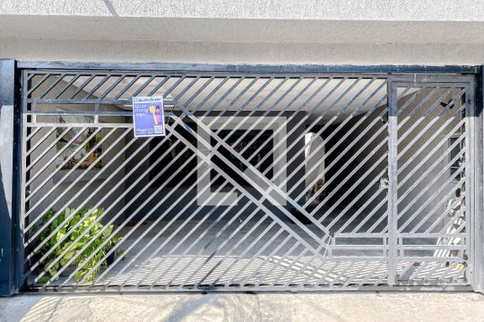 Fachada de casa para alugar com 2 quartos, 138m² em Vila Oratório, São Paulo