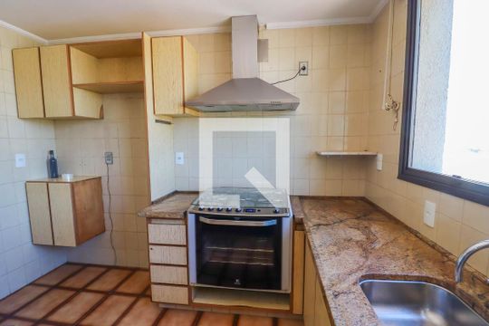 Cozinha de apartamento à venda com 3 quartos, 170m² em Centro, Jundiaí
