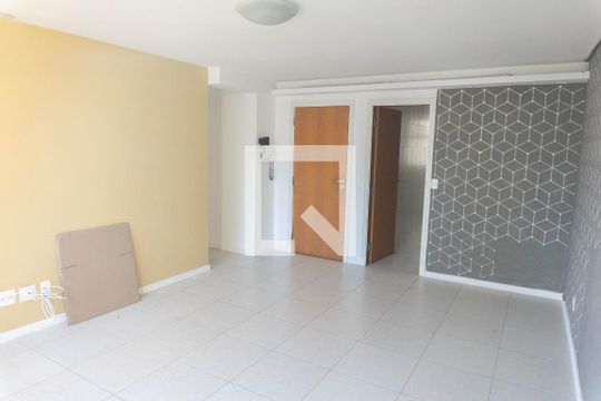 Sala de apartamento à venda com 2 quartos, 100m² em Consolação, São Paulo