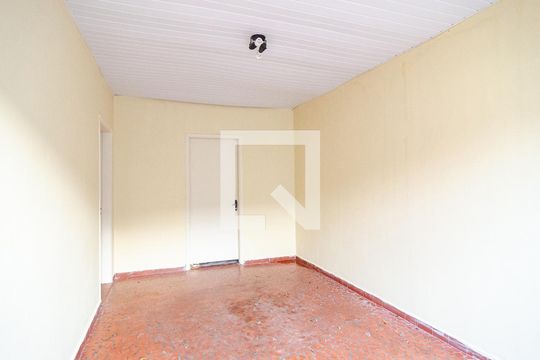 Garagem de casa para alugar com 2 quartos, 125m² em Jardim Jabaquara, São Paulo
