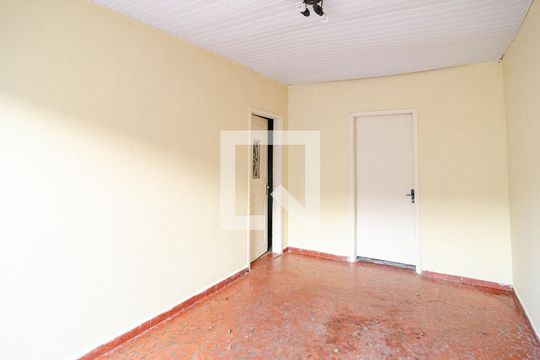 Garagem de casa para alugar com 3 quartos, 125m² em Jardim Jabaquara, São Paulo