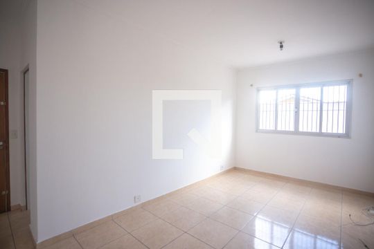 Sala de estar de apartamento para alugar com 2 quartos, 68m² em Jordanópolis, São Bernardo do Campo