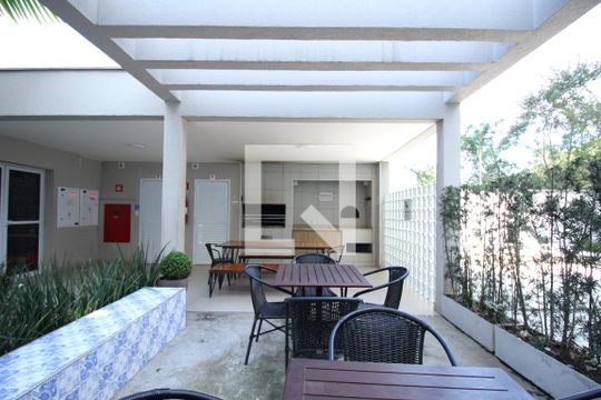 Área comum - Churrasqueira de apartamento para alugar com 2 quartos, 47m² em Jardim Monte Alegre, Taboão da Serra