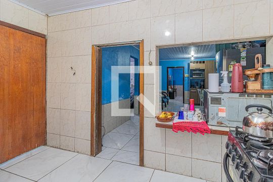 Cozinha de casa à venda com 2 quartos, 366m² em Harmonia, Canoas