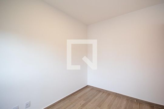 Quarto 1 de apartamento para alugar com 2 quartos, 45m² em Centro, Osasco