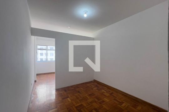 Kitnet/Studio para alugar com 1 quarto, 30m² em Liberdade, São Paulo