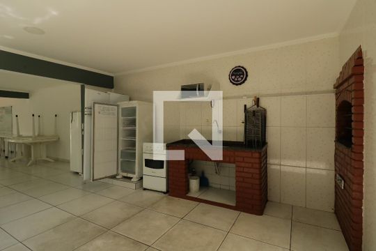 Área comum - Churrasqueira de apartamento para alugar com 2 quartos, 59m² em Vila Valparaíso, Santo André