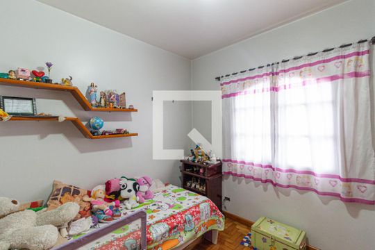 Quarto 1 de casa à venda com 4 quartos, 208m² em Veloso, Osasco