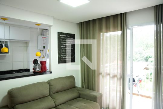 Sala de apartamento para alugar com 2 quartos, 59m² em Gramado, Cotia