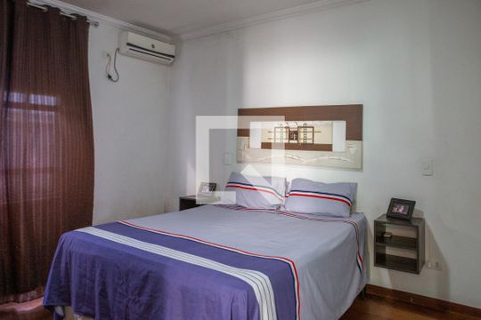 Suíte 1 de casa à venda com 3 quartos, 280m² em Alto da Lapa, São Paulo