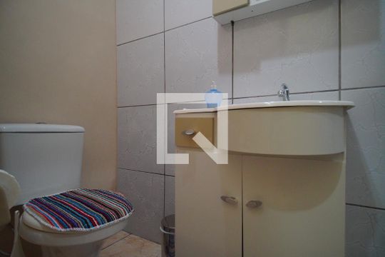 Banheiro de casa à venda com 4 quartos, 172m² em Primavera, Novo Hamburgo