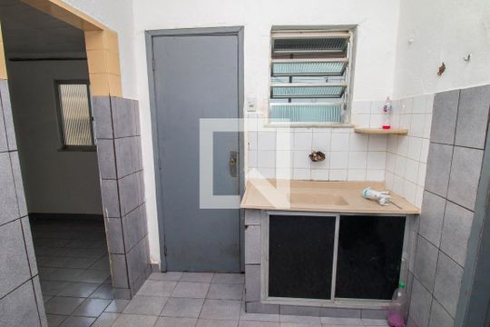 Cozinha de casa para alugar com 1 quarto, 50m² em Penha, Rio de Janeiro