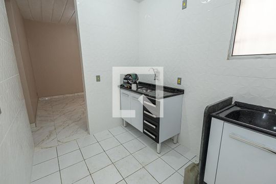 Cozinha de apartamento para alugar com 2 quartos, 48m² em Tony (justinópolis), Ribeirão das Neves