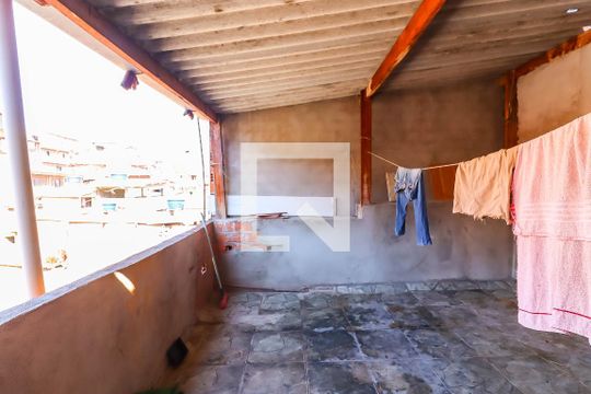 Área de Serviço de casa à venda com 2 quartos, 150m² em Jardim Olinda, São Paulo