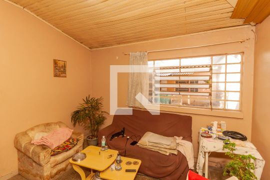 Casa à venda com 2 quartos, 300m² em Rio Branco, Novo Hamburgo