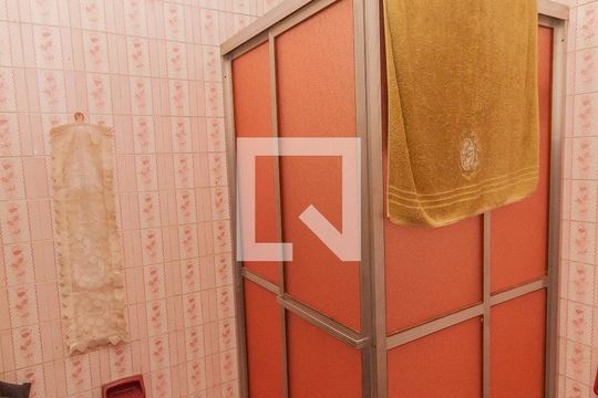 Banheiro de casa à venda com 2 quartos, 300m² em Rio Branco, Novo Hamburgo