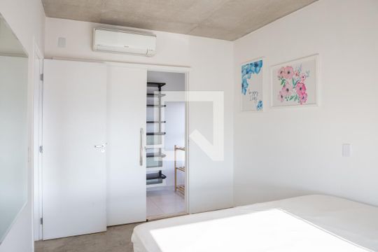 Quarto de apartamento à venda com 1 quarto, 70m² em Vila Leopoldina, São Paulo
