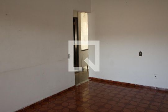 Sala de casa para alugar com 3 quartos, 180m² em Jardim da Posse, Nova Iguaçu